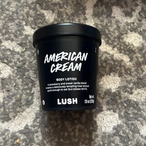 Lush cosmetics American cream body lotion